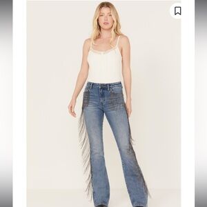 IDYLLWIND WOMEN'S CARLYLE PLACE HIGH RISIN' FRINGE BOOTCUT JEANS